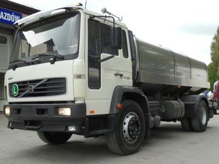 Volvo FL 220 FL6 autocisterna za mlijeko