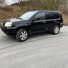 Nissan Xtrail krosover