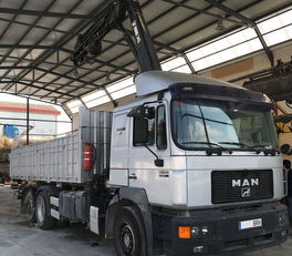 MAN 26.403 kamion s ravnom platformom