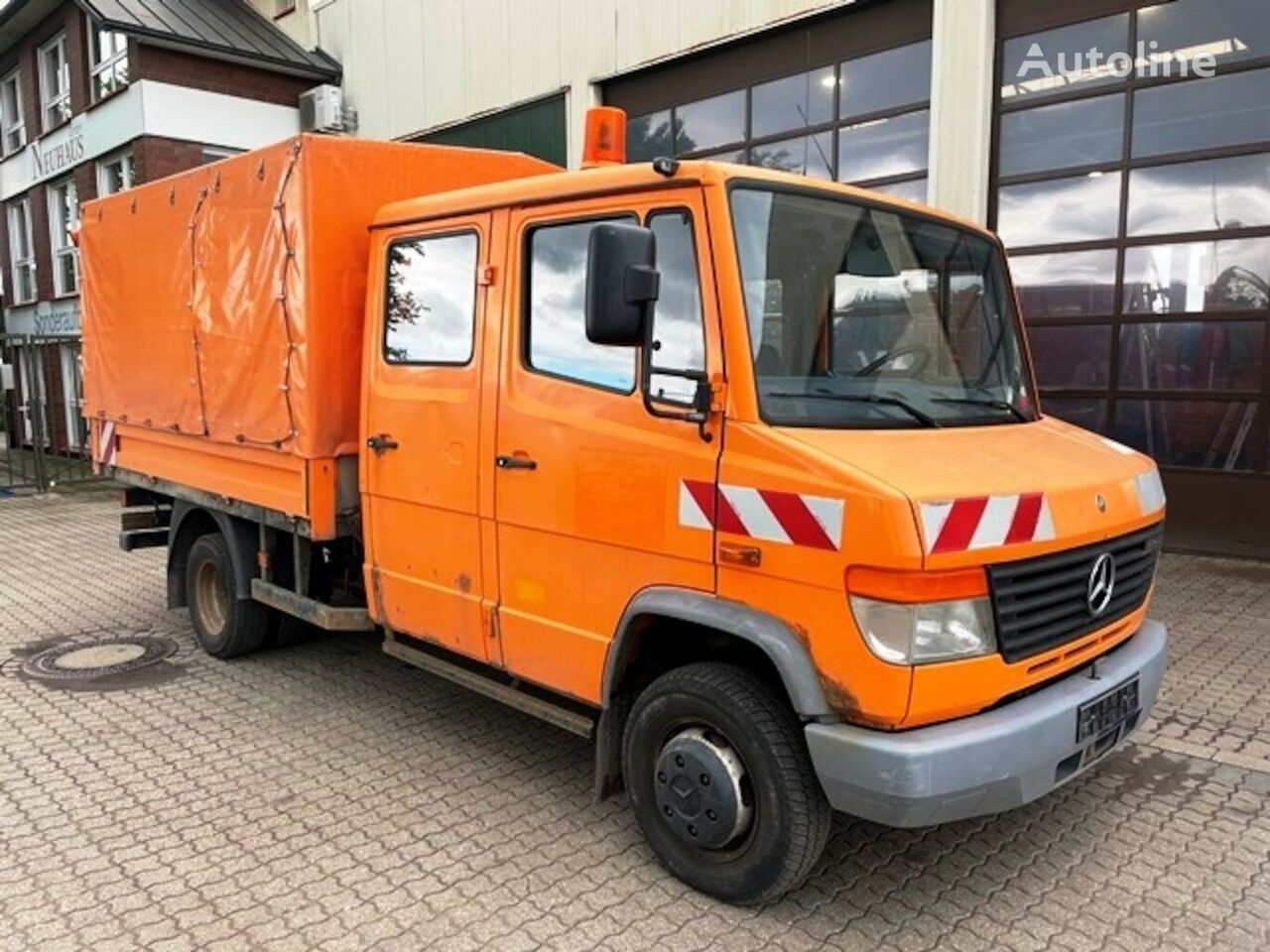 Mercedes-Benz 614 D Doka Pritsche mit Plane kamion s ceradom