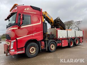 Volvo FH500 kamion s ravnom platformom