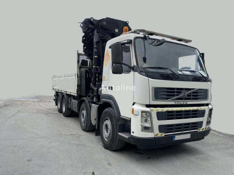 Volvo FM 84 B3 400 TR + HIAB XS 855 E-8 HIPRO JIB kamion s ravnom platformom