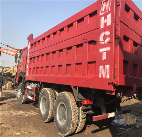 Howo 6X4 375HP dump truck kiper
