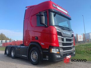 Scania R520 A 6x2 NA tegljač